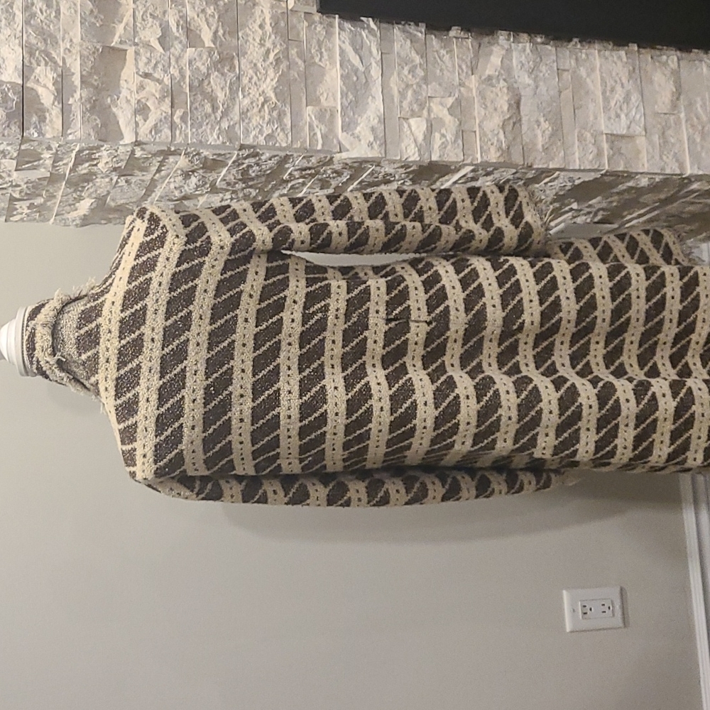 Katherine Barclay Aztec wool blend sweater jacket - Picture 2 of 5